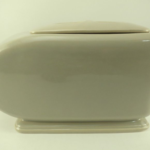 Radio Cookie Jar Essentials Japan Green Ceramic 10.5"L x 5.5"W x 6.5"H - Picture 6 of 14